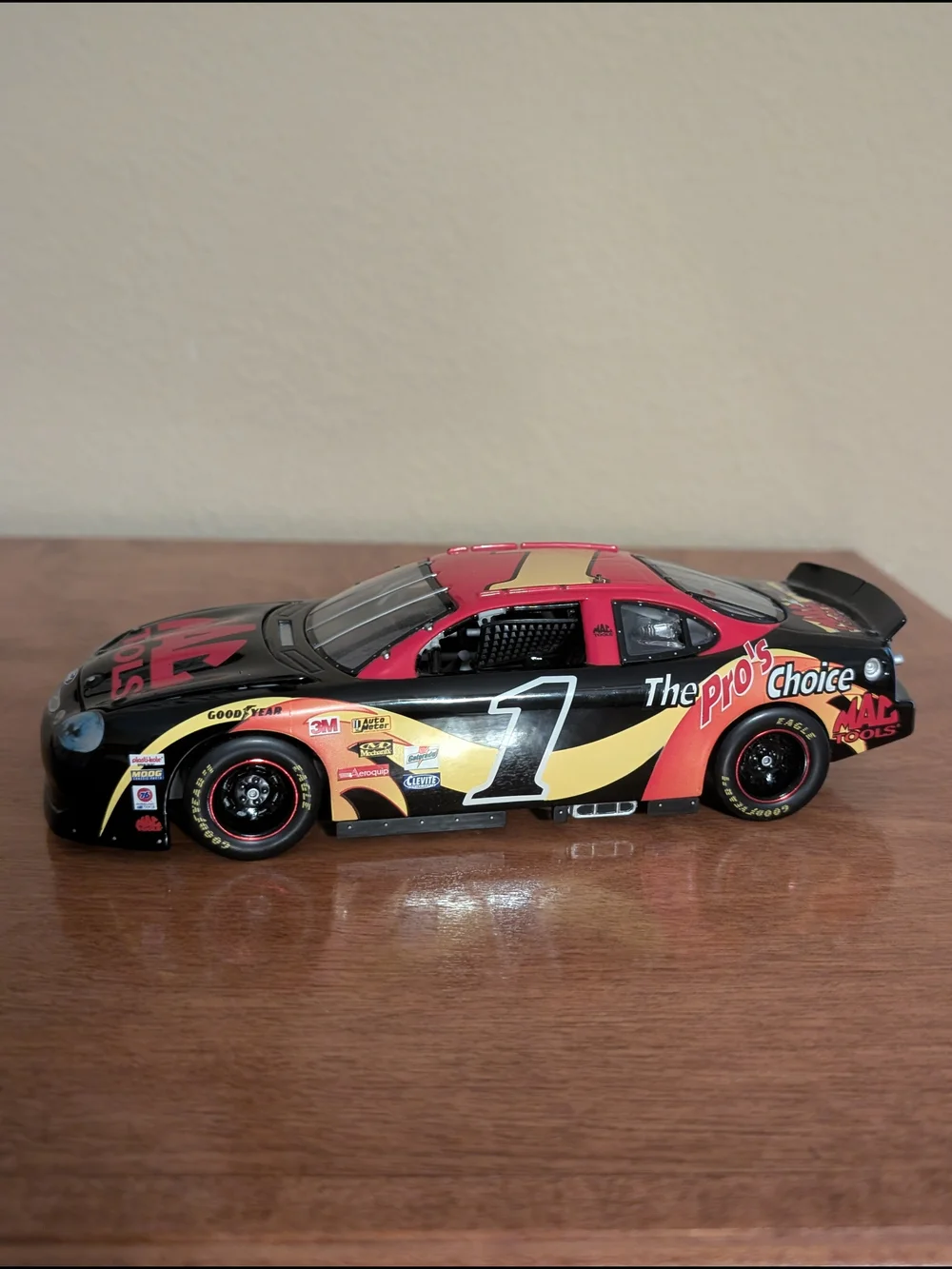 Mac Tools Ford #1, Collector's Club 1999 NASCAR Die-Cast Race Car